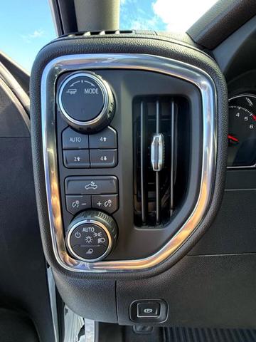 Photo of 2021 White Chevrolet Silverado 1500