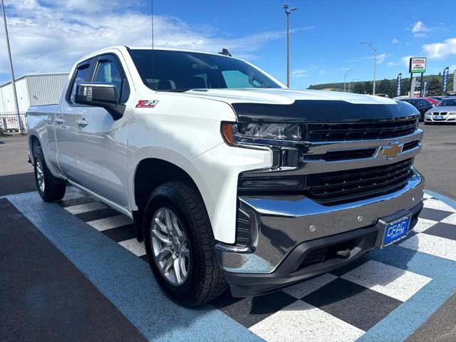 Photo of 2021 White Chevrolet Silverado 1500