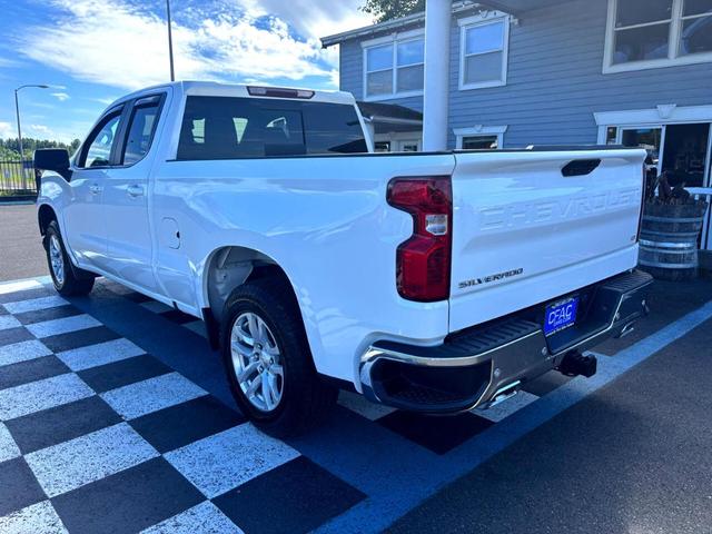 Photo of 2021 White Chevrolet Silverado 1500