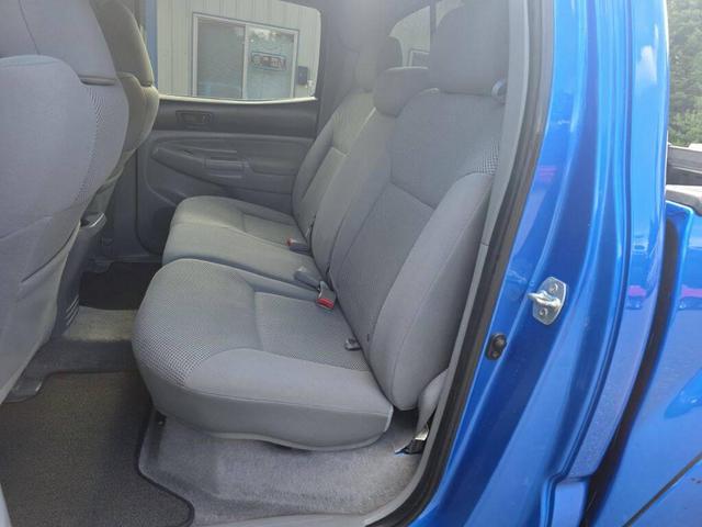 Photo of 2011 Speedway Blue Toyota Tacoma