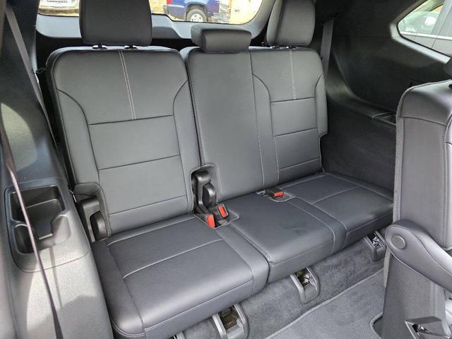 Photo of 2024 Ebony Twilight Metallic GMC Acadia