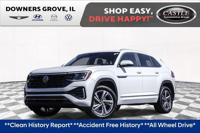 Photo of 2024 Opal White Pearl Effect Volkswagen Atlas Cross Sport