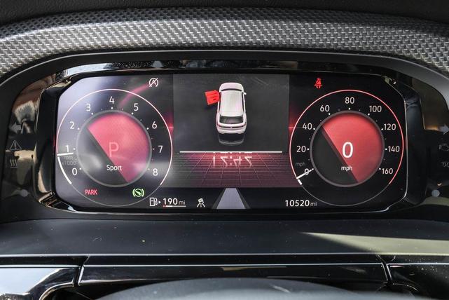 Photo of 2024 Opal White Pearl Effect Volkswagen Atlas Cross Sport