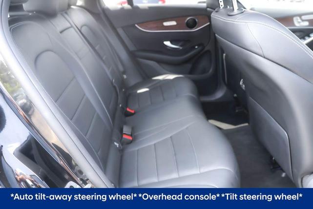 Photo of 2022 Black Mercedes-Benz GLC 300