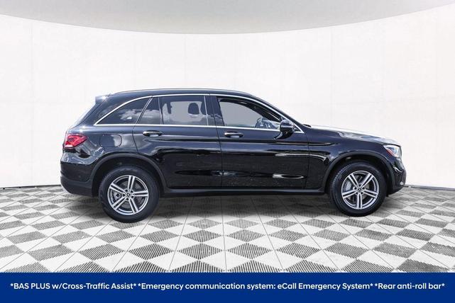 Photo of 2022 Black Mercedes-Benz GLC 300