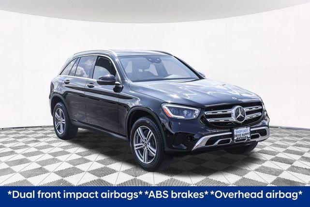 Photo of 2022 Black Mercedes-Benz GLC 300