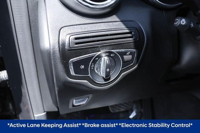 Photo of 2022 Black Mercedes-Benz GLC 300