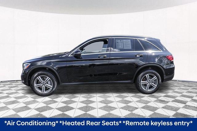 Photo of 2022 Black Mercedes-Benz GLC 300