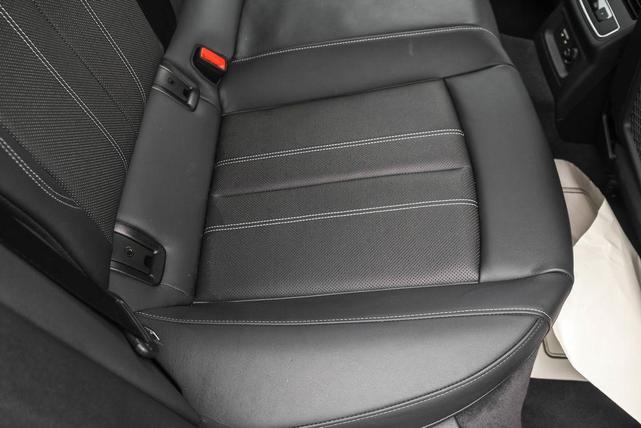 Photo of 2023 Daytona Gray Pearl Effect Audi A5 Sportback