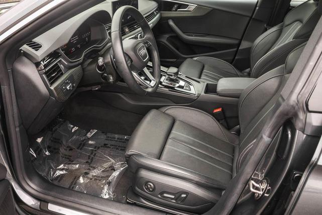 Photo of 2023 Daytona Gray Pearl Effect Audi A5 Sportback