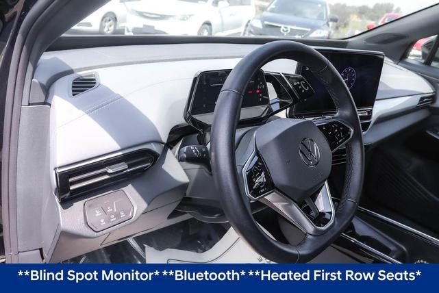 Photo of 2023 Deep Black Pearl Effect Volkswagen ID.4