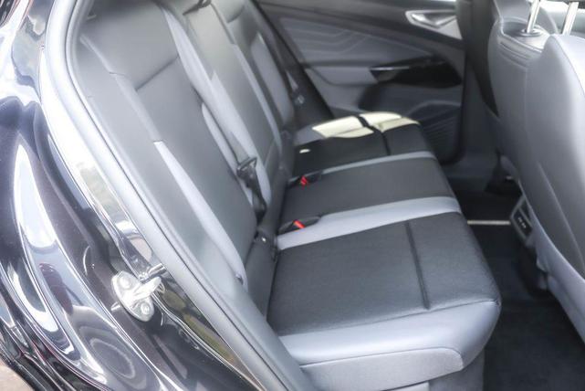 Photo of 2023 Deep Black Pearl Effect Volkswagen ID.4