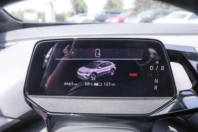Photo of 2023 Deep Black Pearl Effect Volkswagen ID.4