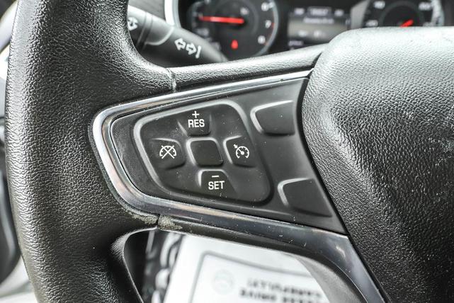 Photo of 2018 Silver Ice Metallic Chevrolet Malibu