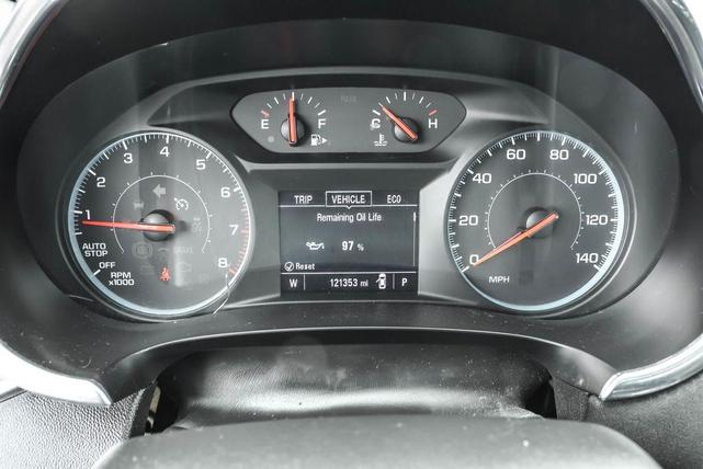 Photo of 2018 Silver Ice Metallic Chevrolet Malibu