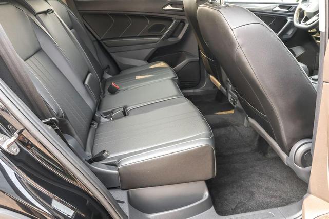 Photo of 2023 Deep Black Pearl Effect Volkswagen Tiguan