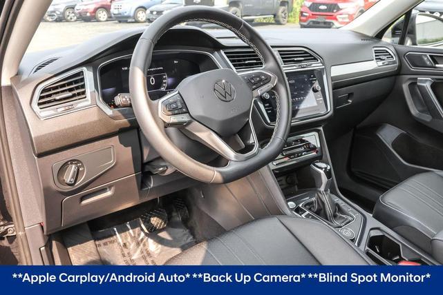 Photo of 2023 Deep Black Pearl Effect Volkswagen Tiguan