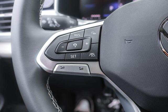 Photo of 2025 Pure White Volkswagen Taos