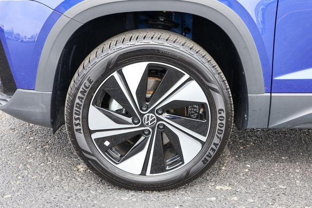 Photo of 2024 Blue Dusk Volkswagen Taos