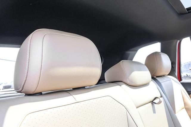 Photo of 2024 Kings Red Volkswagen Tiguan