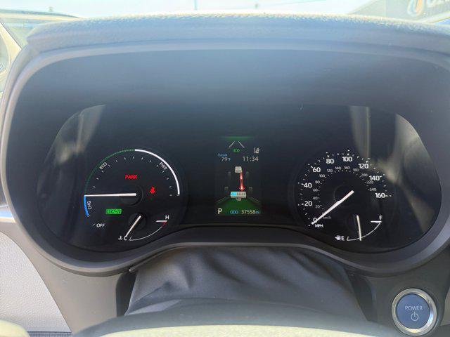 Photo of 2023 Wind Chill Pearl Toyota Sienna