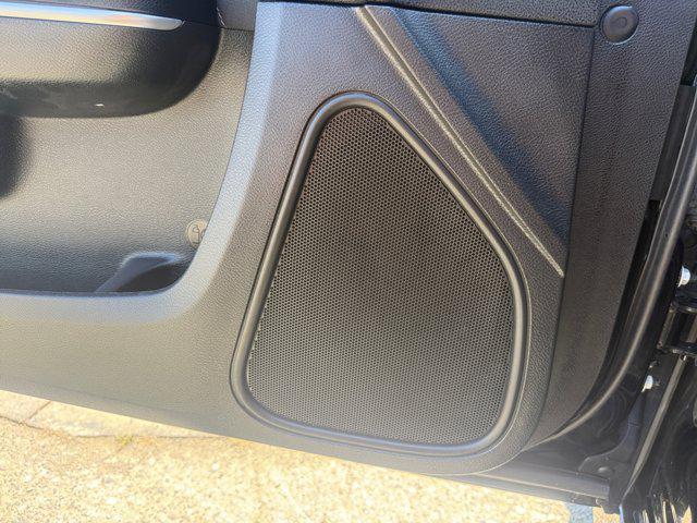 Photo of 2022 Pitch Black Clearcoat Dodge Charger