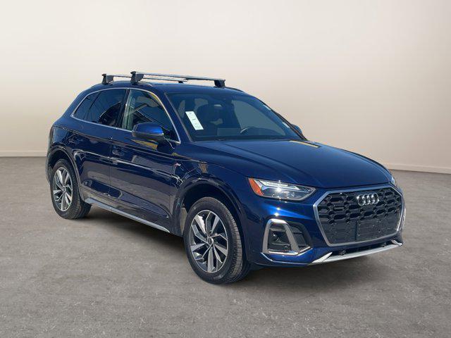 Photo of 2022 Navarra Blue Metallic Audi Q5