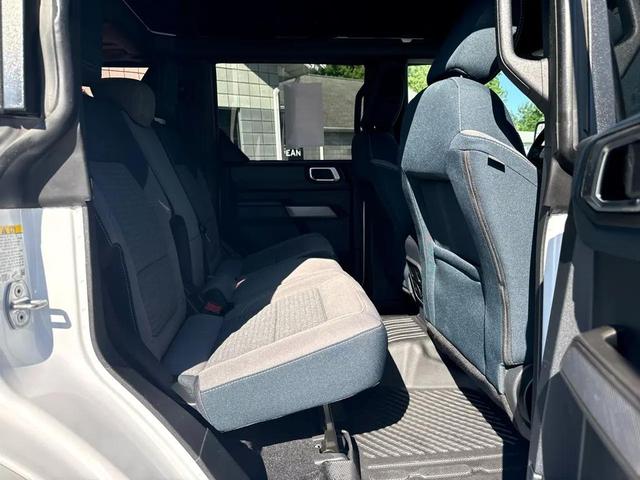 Photo of 2023 Oxford White Ford Bronco