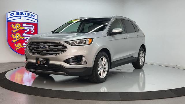 Photo of 2019 Ingot Silver Metallic Ford Edge