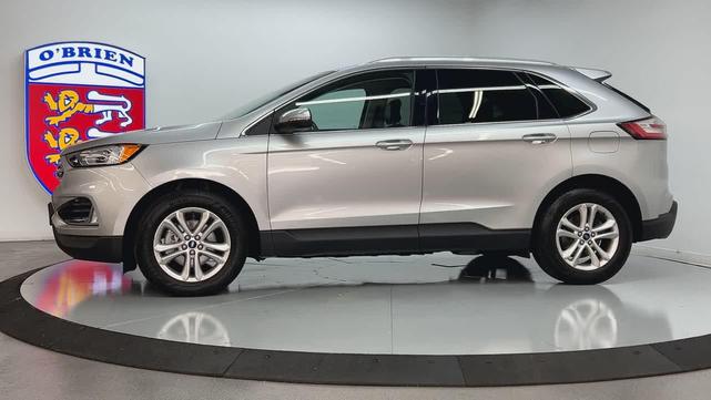 Photo of 2019 Ingot Silver Metallic Ford Edge