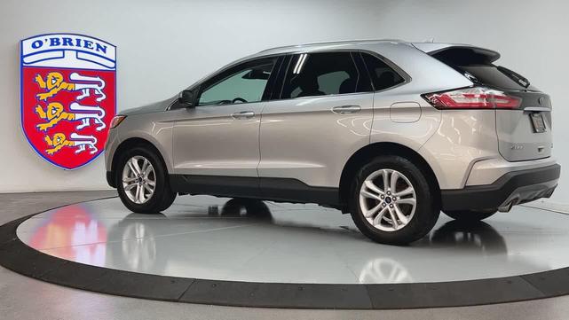 Photo of 2019 Ingot Silver Metallic Ford Edge