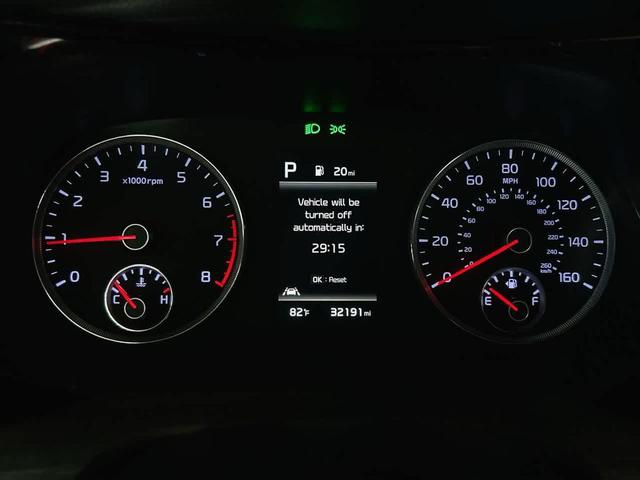 Photo of 2022 Ebony Black Kia K5