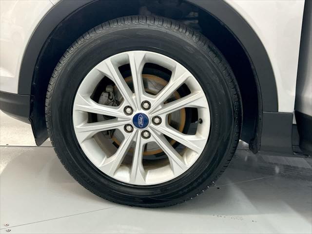 Photo of 2018 Ingot Silver Metallic Ford Escape