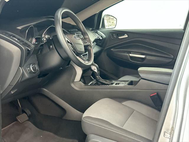 Photo of 2018 Ingot Silver Metallic Ford Escape