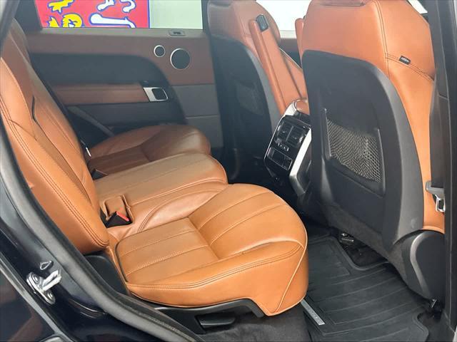 Photo of 2017 BLACK Land Rover Range Rover Sport