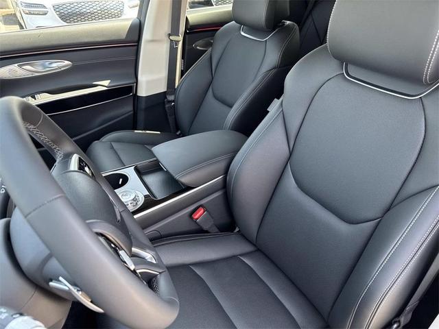 Photo of 2026 Blue Genesis GV70