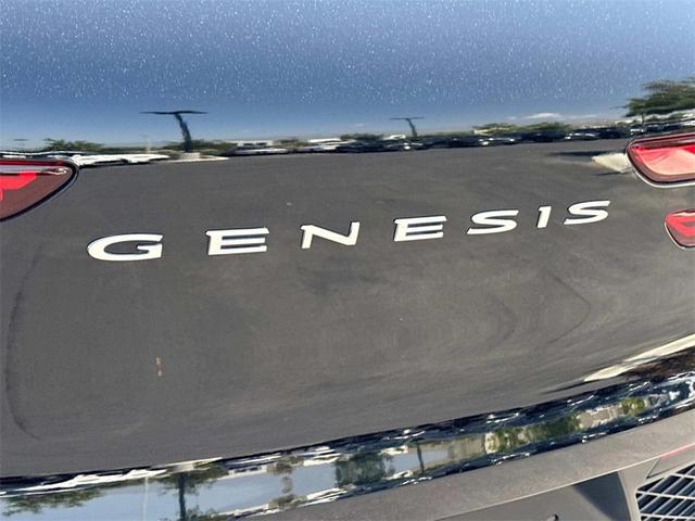 Photo of 2025 Vik Black Genesis GV70