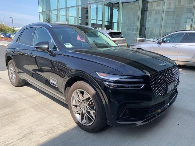 2025 Genesis Gv70