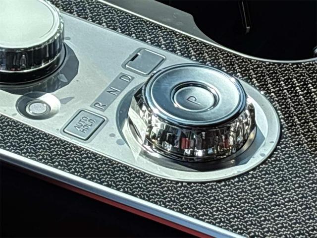 Photo of 2025 Uyuni White Genesis GV80 Coupe