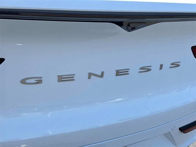 Photo of 2025 Uyuni White Genesis GV80 Coupe