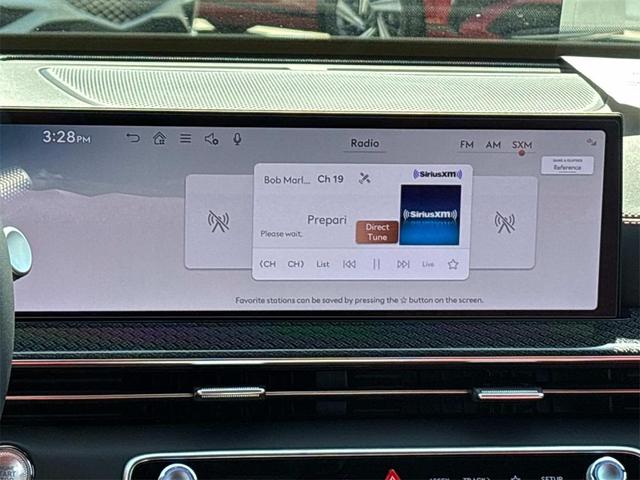Photo of 2025 Uyuni White Genesis GV80 Coupe