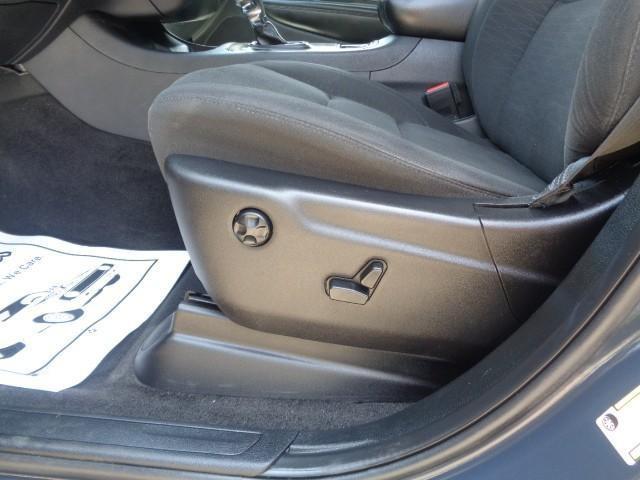 Photo of 2018 Bruiser Gray Clearcoat Dodge Durango