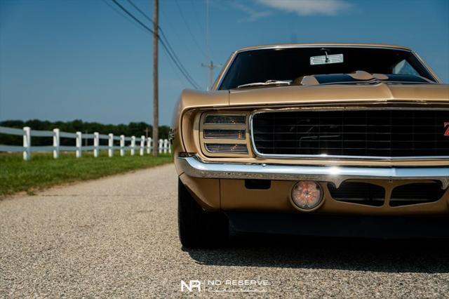 Photo of 1969 Gold Mist Chevrolet Camaro