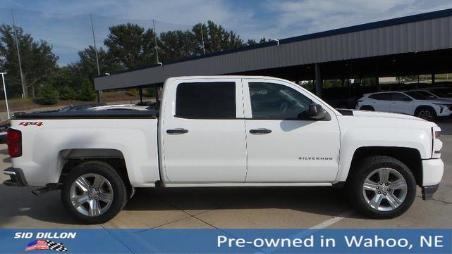 Photo of 2018 White Chevrolet Silverado 1500