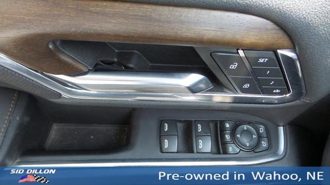Photo of 2024 Black Chevrolet Silverado 2500