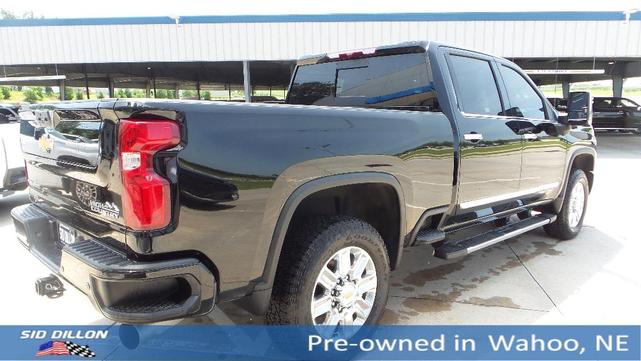 Photo of 2024 Black Chevrolet Silverado 2500