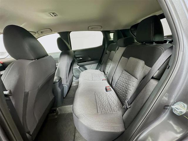 Photo of 2025 Gun Metallic Nissan Kicks