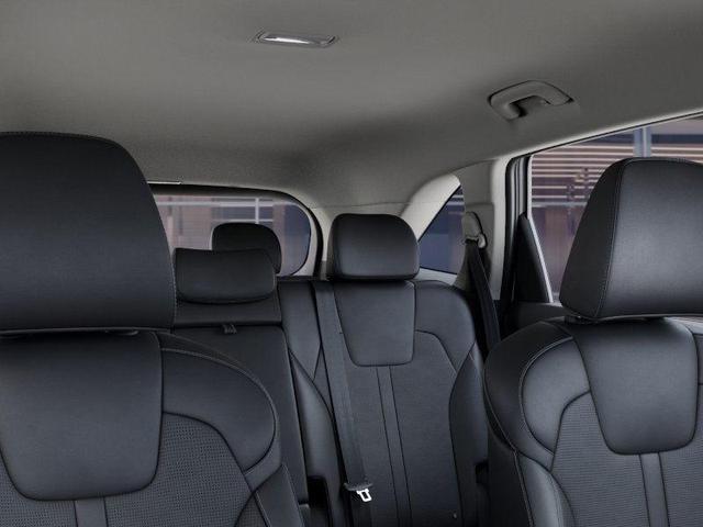 Photo of 2025 Glacial White Pearl Kia Sorento