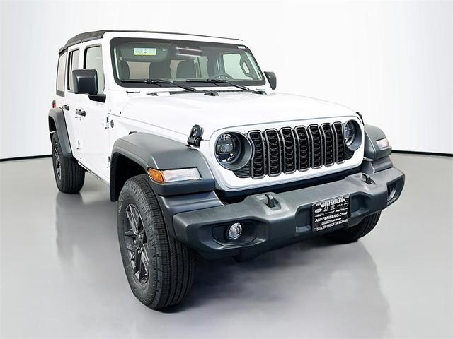 Photo of 2025 Bright White Clearcoat Jeep Wrangler