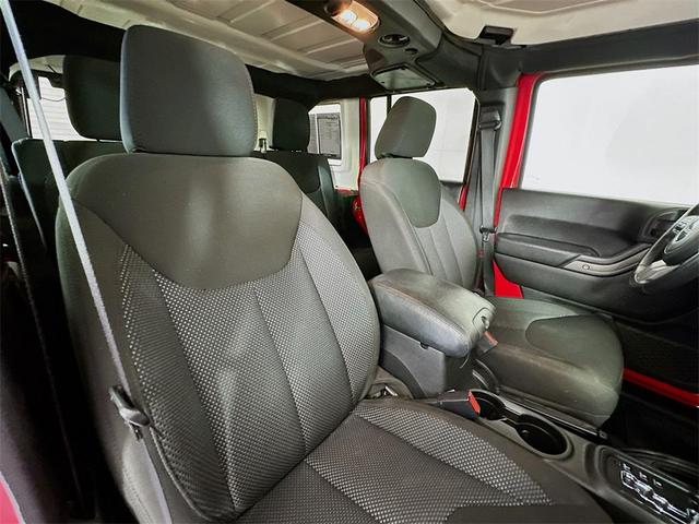 Photo of 2016 Firecracker Red Clearcoat Jeep Wrangler Unlimited